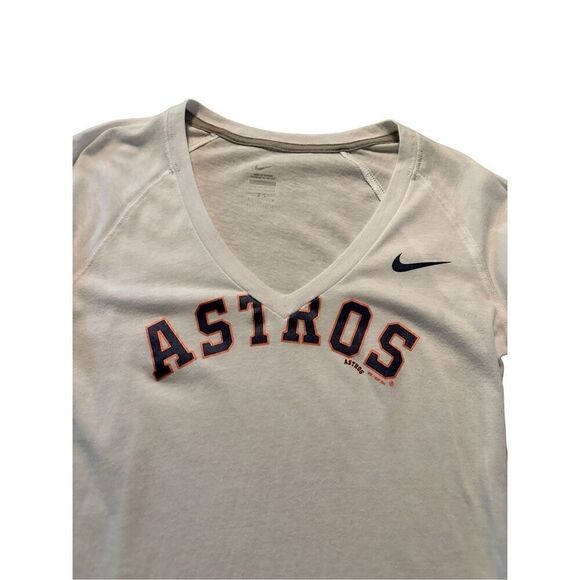 Nike Women’s Houston Astros MLB Baseball V Neck Graphic Shirt Size M - Picture 3 of 13